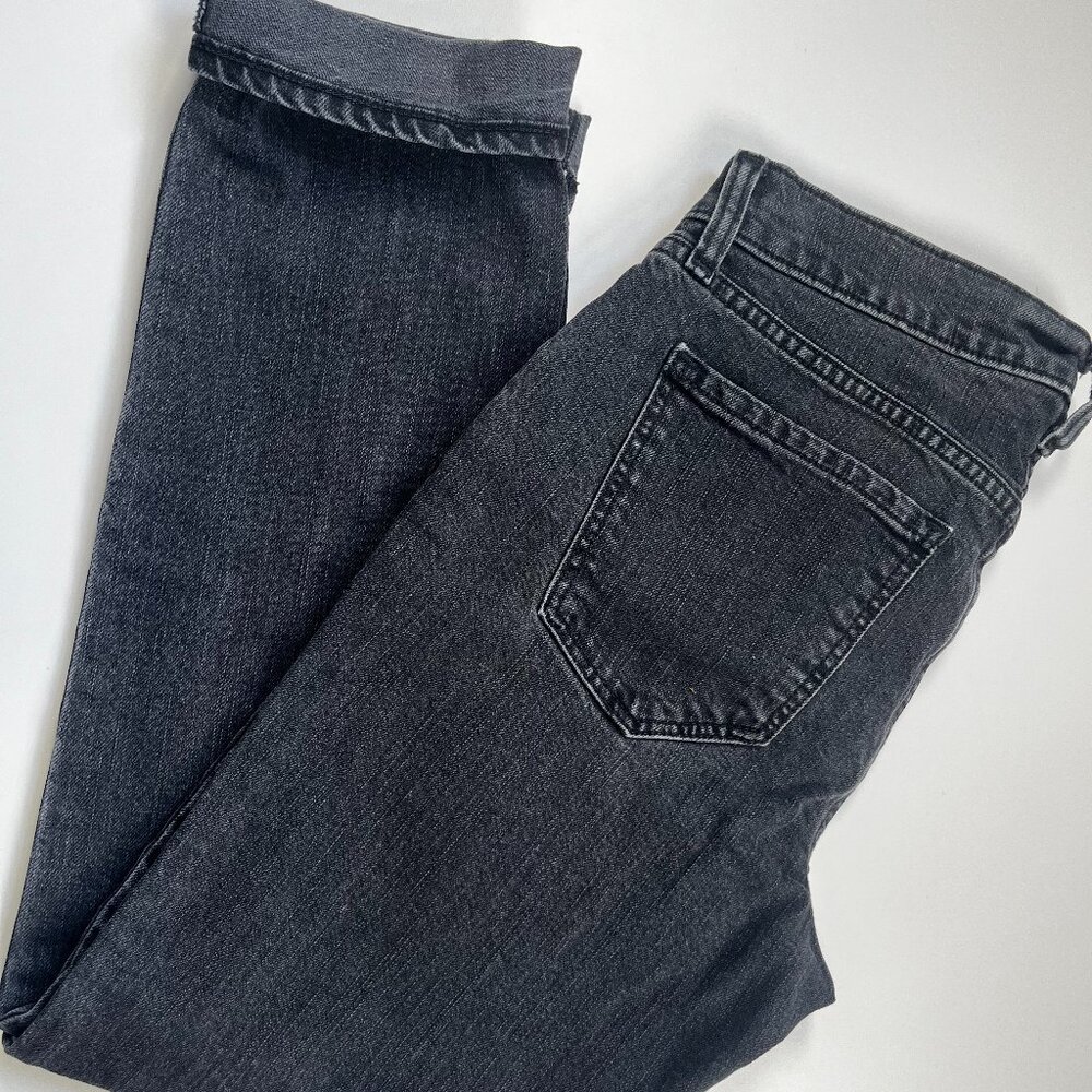 Old Navy Boyfriend Mid Rise Jeans
